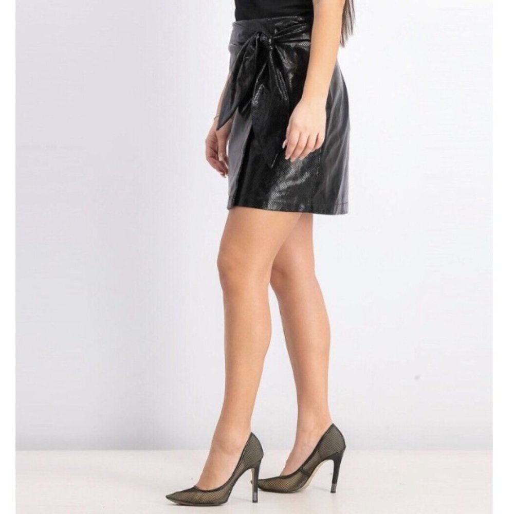 🔥Host Pick🔥 Leyden Snake-Embossed Mini Skirt